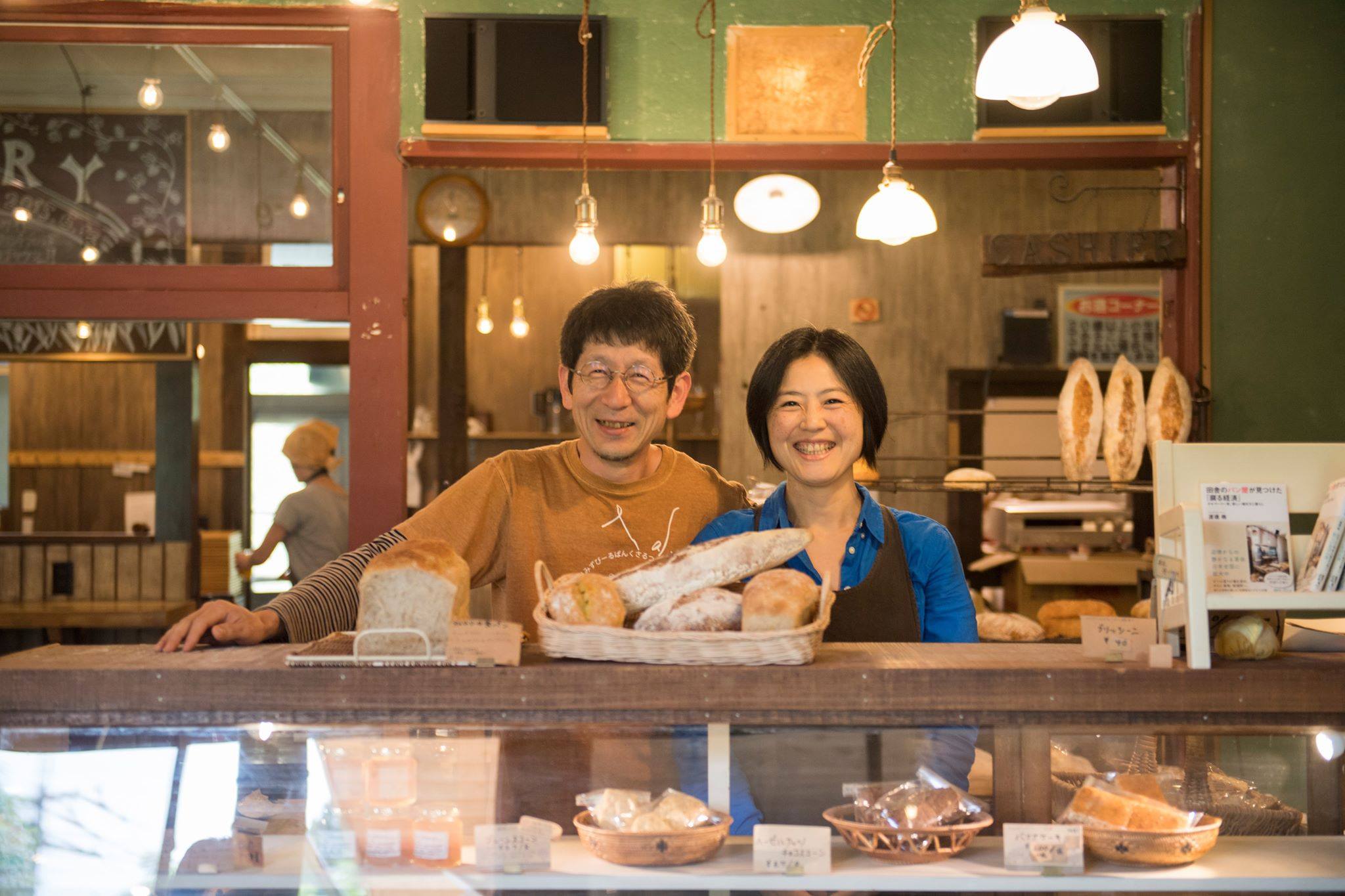 渡邉 格、渡邉 麻里子