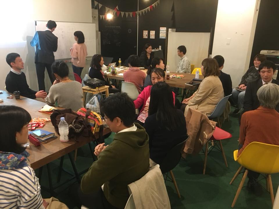 イベントに集まった熱海の人々